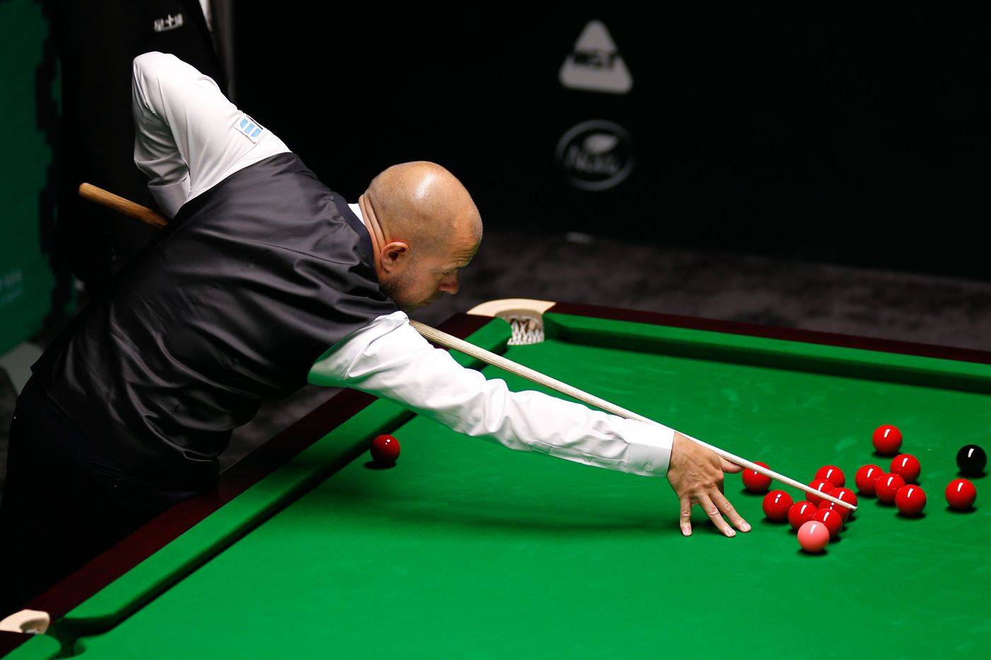 考辛斯NBA生涯薪资：11年1份大合同，总薪水不足1亿美元