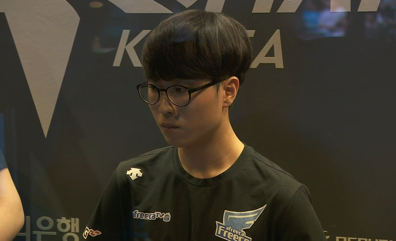 与其在国际 与其在国际