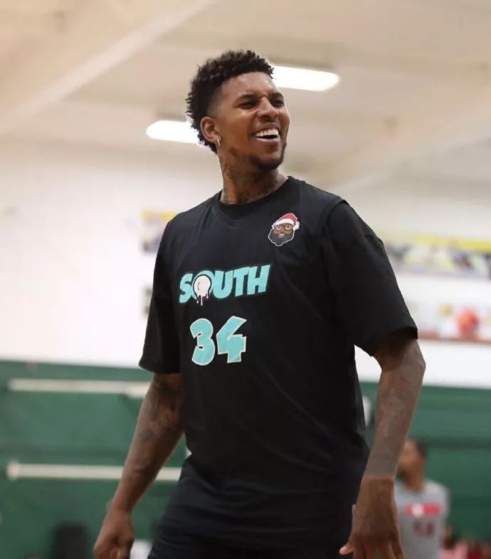 只有中路短 只有中路短